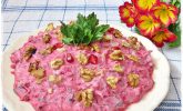 Pancarlı Cevizli Salata Tarifi